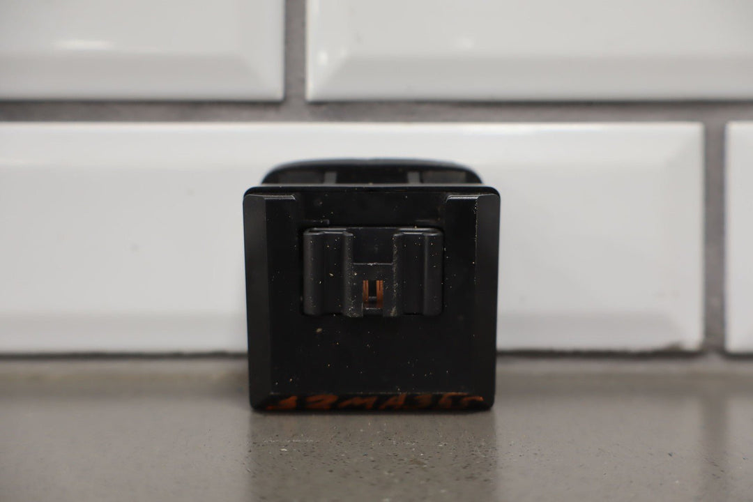 2001 - 2005 Mazda Miata NB Master Door Window Switch (Console Mounted)