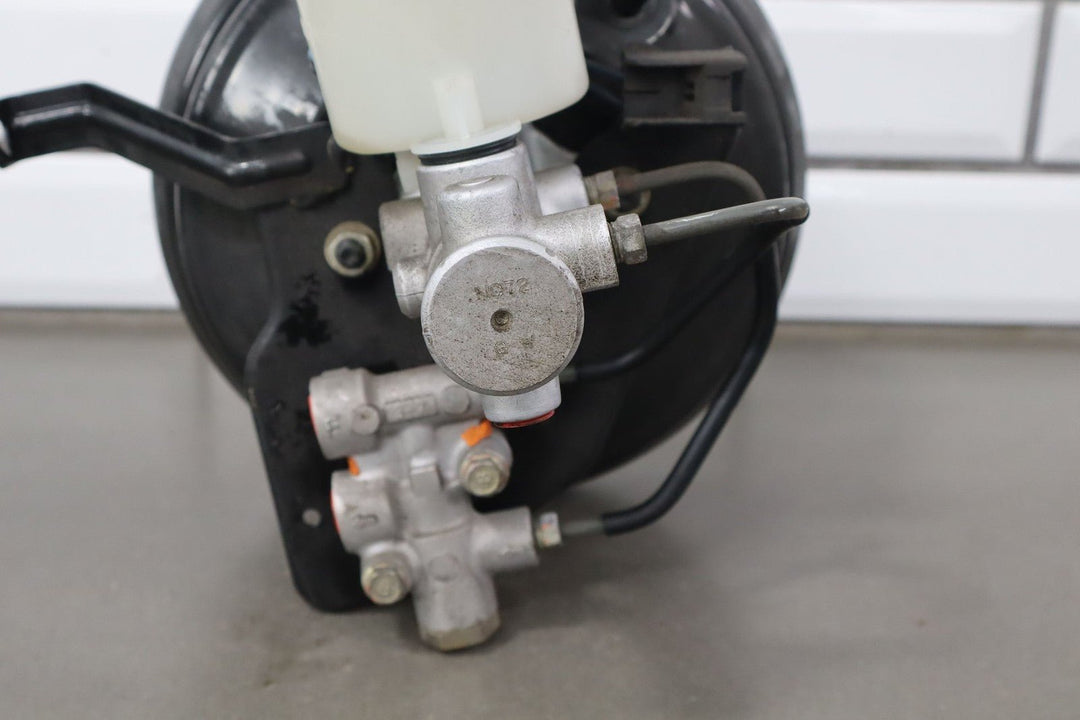 2001 - 2005 Mazda Miata NB Power Brake Booster W/ Reservoir (W/ ABS)