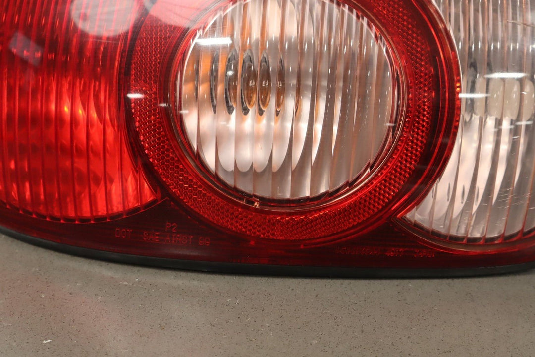2001 - 2005 Mazda MX - 5 Miata Left Tail Light N06651160 *1 Crack*
