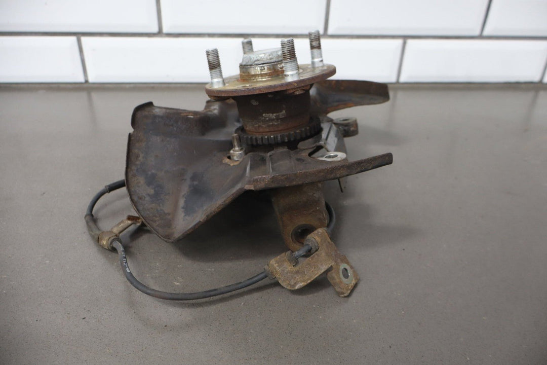 2001 - 2005 Mazda MX - 5 Miata Mazdaspeed Right Front Spindle NE4533021