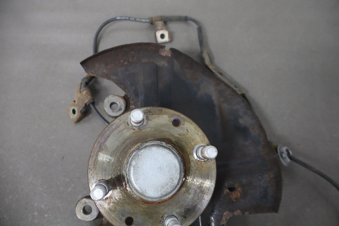 2001 - 2005 Mazda MX - 5 Miata Mazdaspeed Right Front Spindle NE4533021