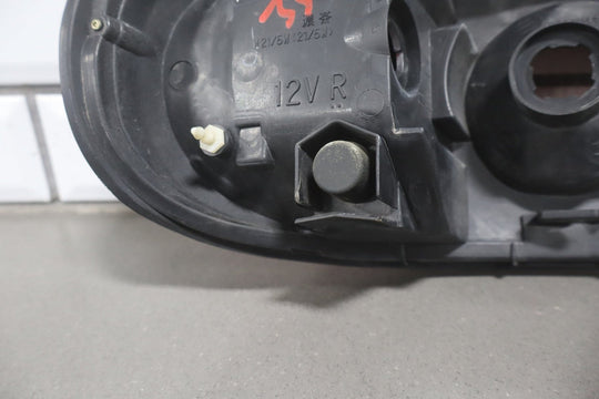 2001 - 2005 Mazda MX - 5 Miata Right Tail Light N06651150
