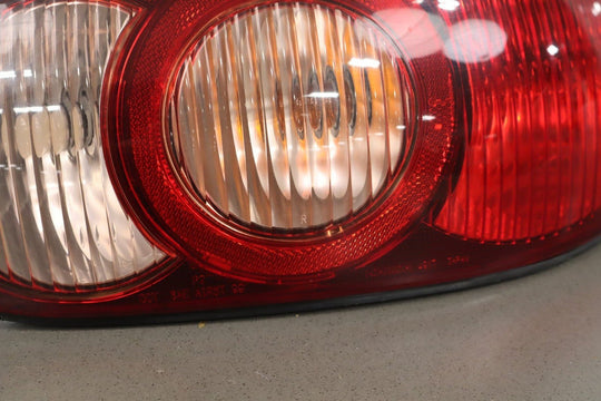 2001 - 2005 Mazda MX - 5 Miata Right Tail Light N06651150