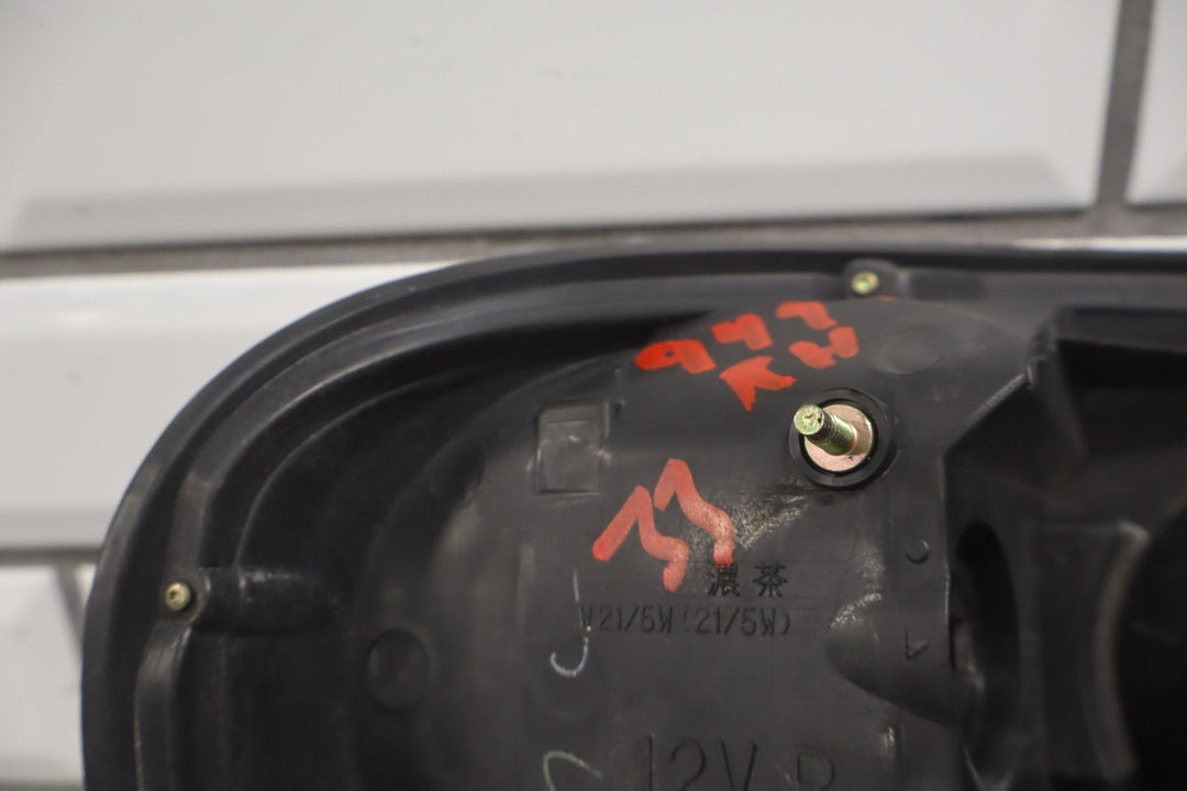 2001 - 2005 Mazda MX - 5 Miata Right Tail Light N06651150