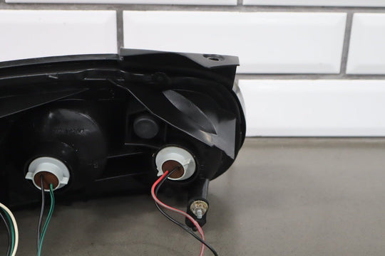 2001 - 2005 Mazda MX - 5 Miata Right Tail Light N06651150