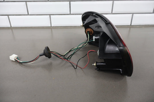 2001 - 2005 Mazda MX - 5 Miata Right Tail Light N06651150