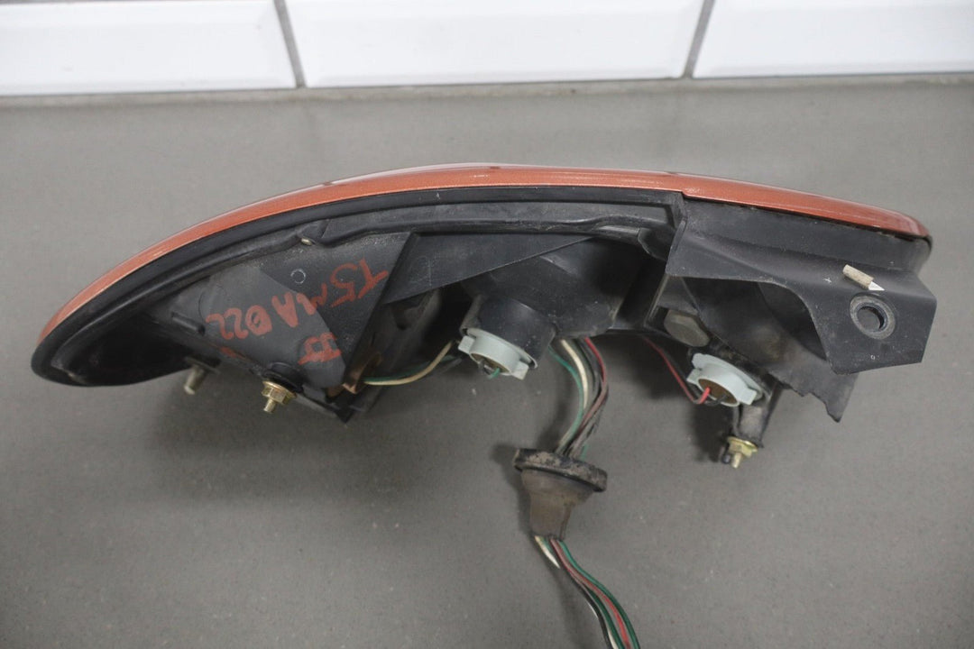 2001 - 2005 Mazda MX - 5 Miata Right Tail Light N06651150 *Lave Orange Mica Trim*