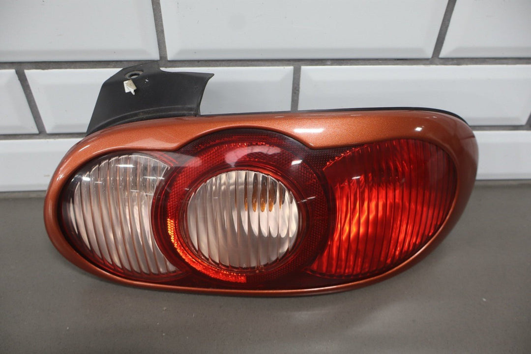 2001 - 2005 Mazda MX - 5 Miata Right Tail Light N06651150 *Lave Orange Mica Trim*