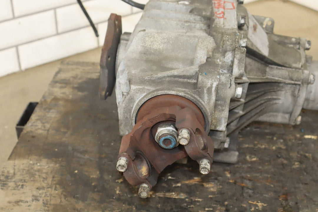 2001 - 2006 Cadillac Escalade AWD 3.73 Front Differential Assembly 15839874