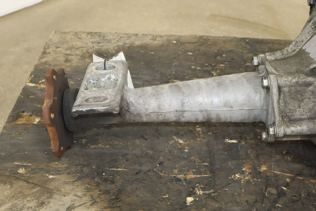 2001 - 2006 Cadillac Escalade AWD 3.73 Front Differential Assembly 15839874