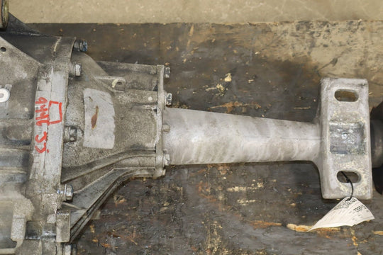 2001 - 2006 Cadillac Escalade AWD 3.73 Front Differential Assembly 15839874