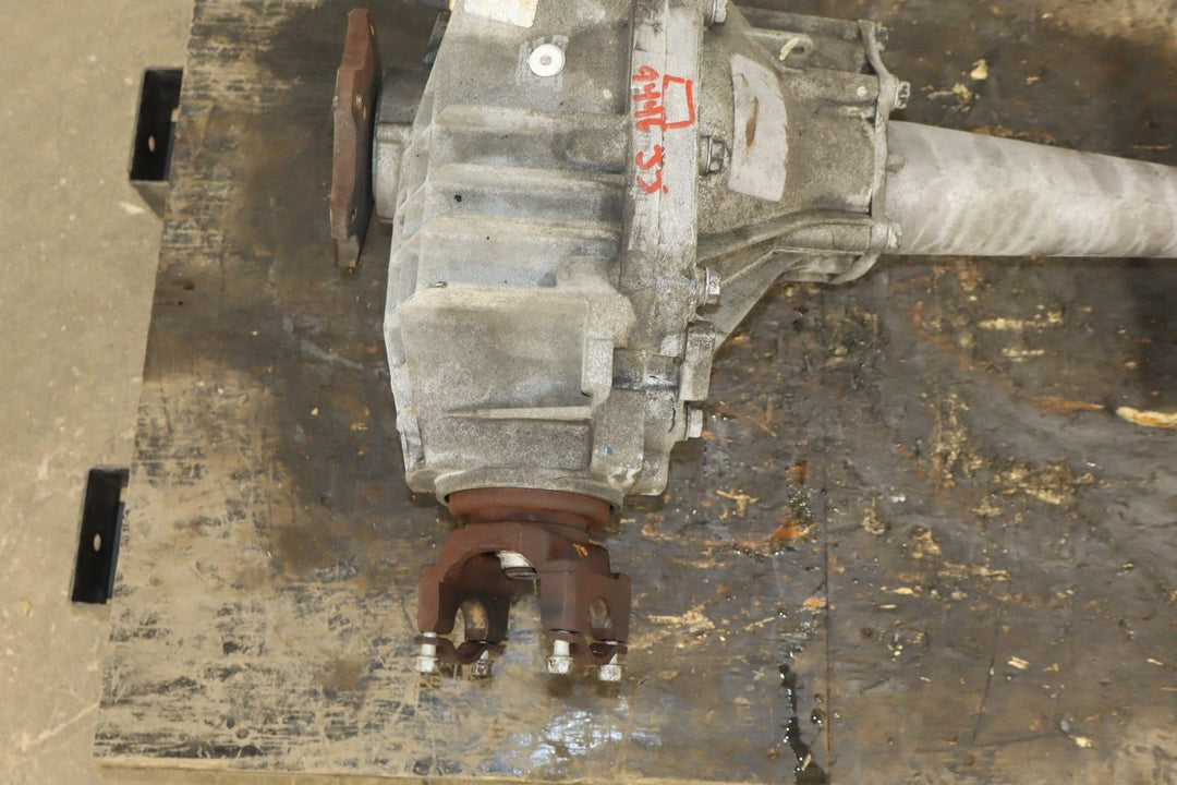 2001 - 2006 Cadillac Escalade AWD 3.73 Front Differential Assembly 15839874