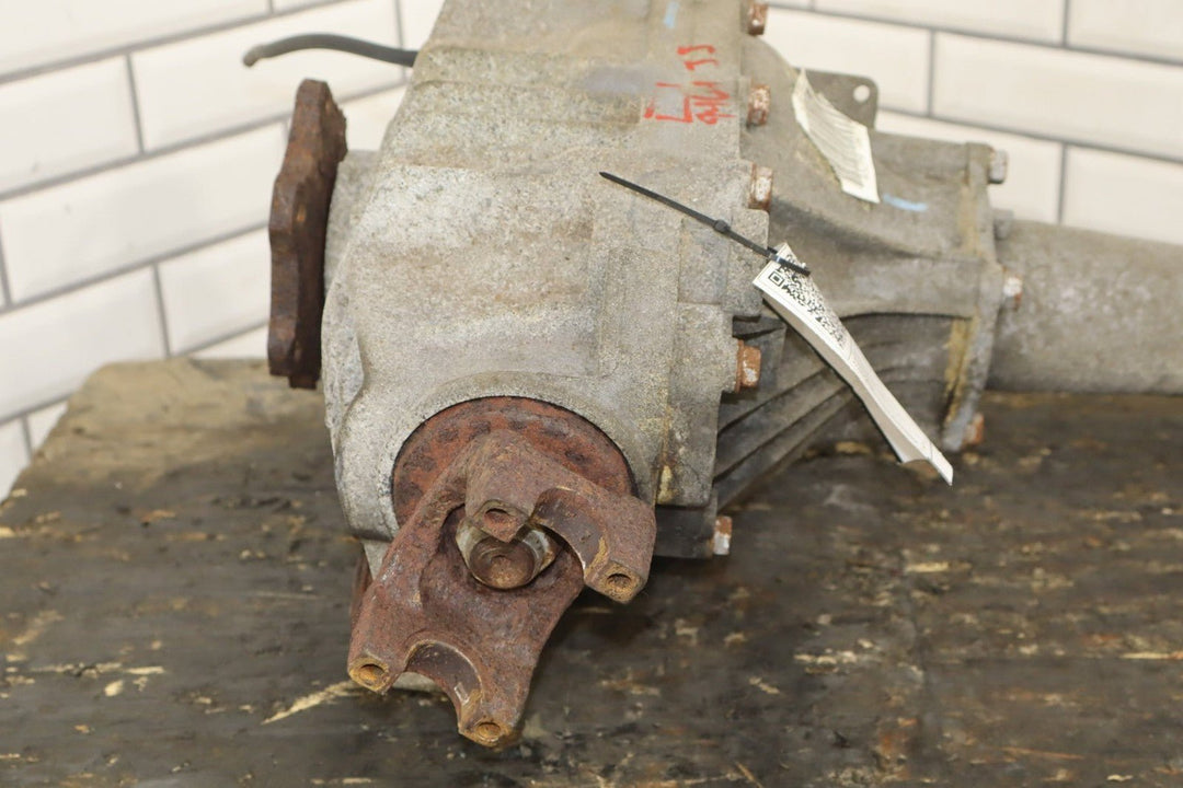 2001 - 2006 Cadillac Escalade Yukon Denali AWD Front Differential 3.73 Ratio