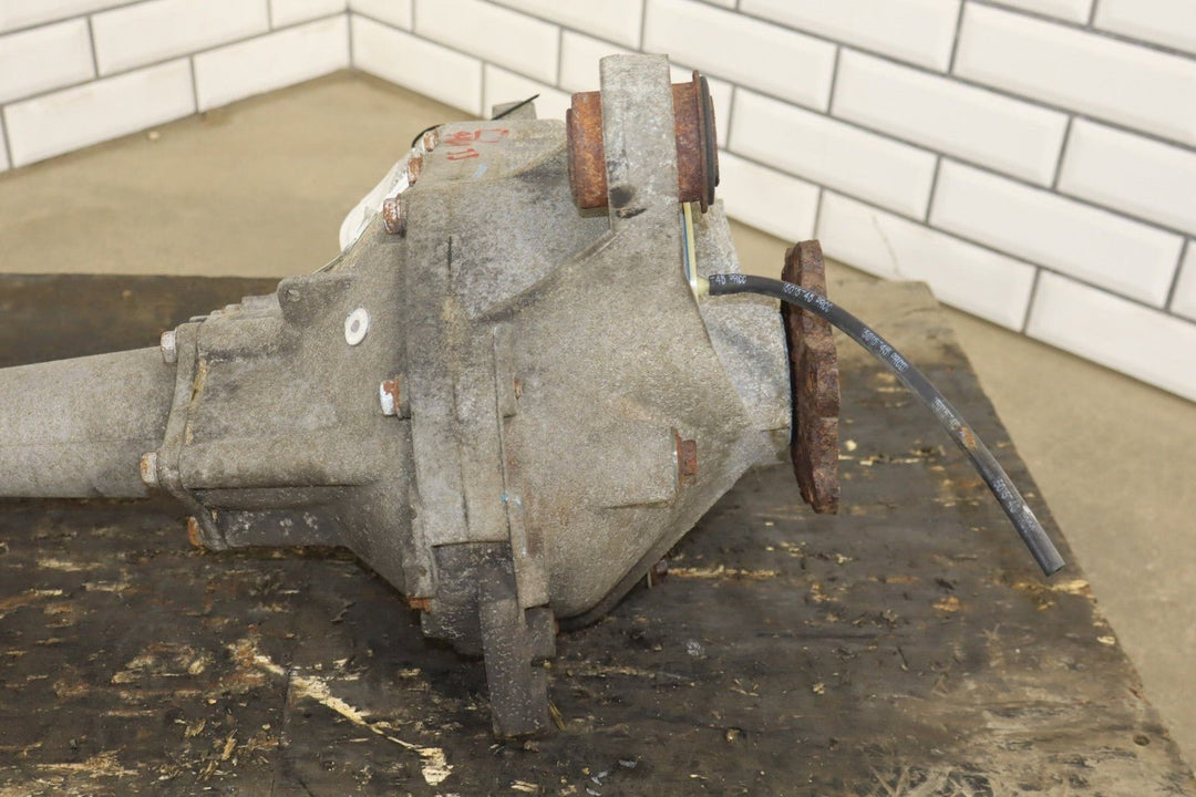 2001 - 2006 Cadillac Escalade Yukon Denali AWD Front Differential 3.73 Ratio