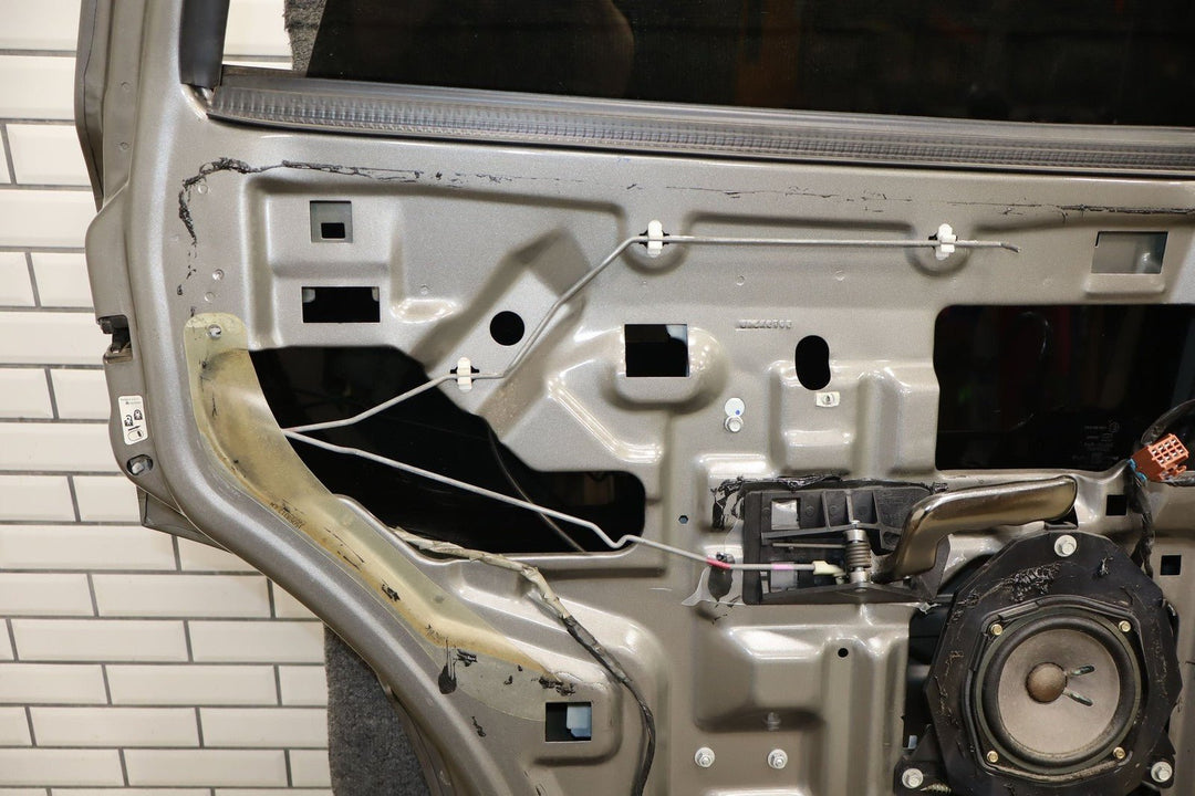 2001 - 2006 GMC Yukon Denali Left Rear Door 89023021