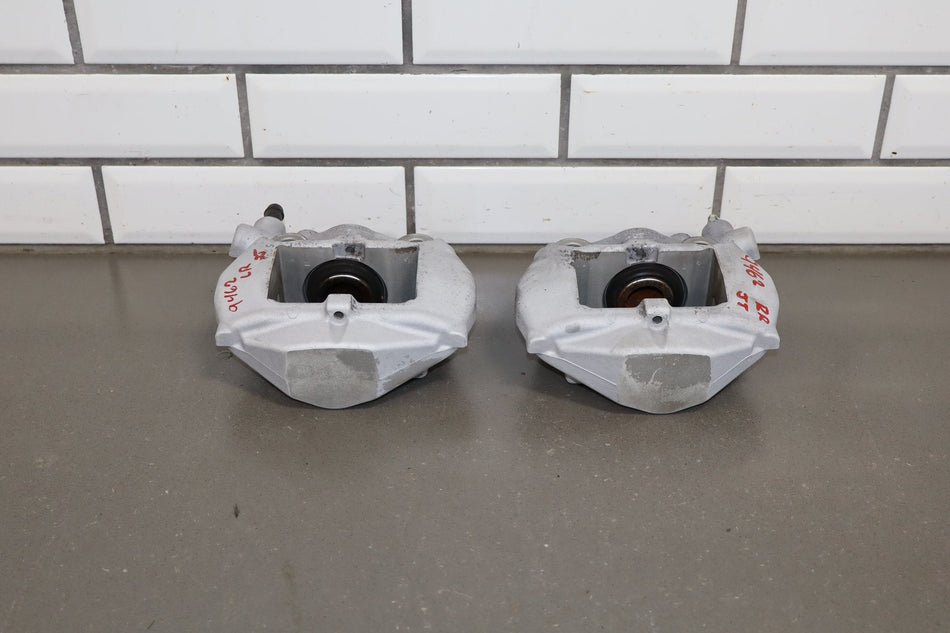 2001-2006 Lexus LS430 Pair- Rear Calipers