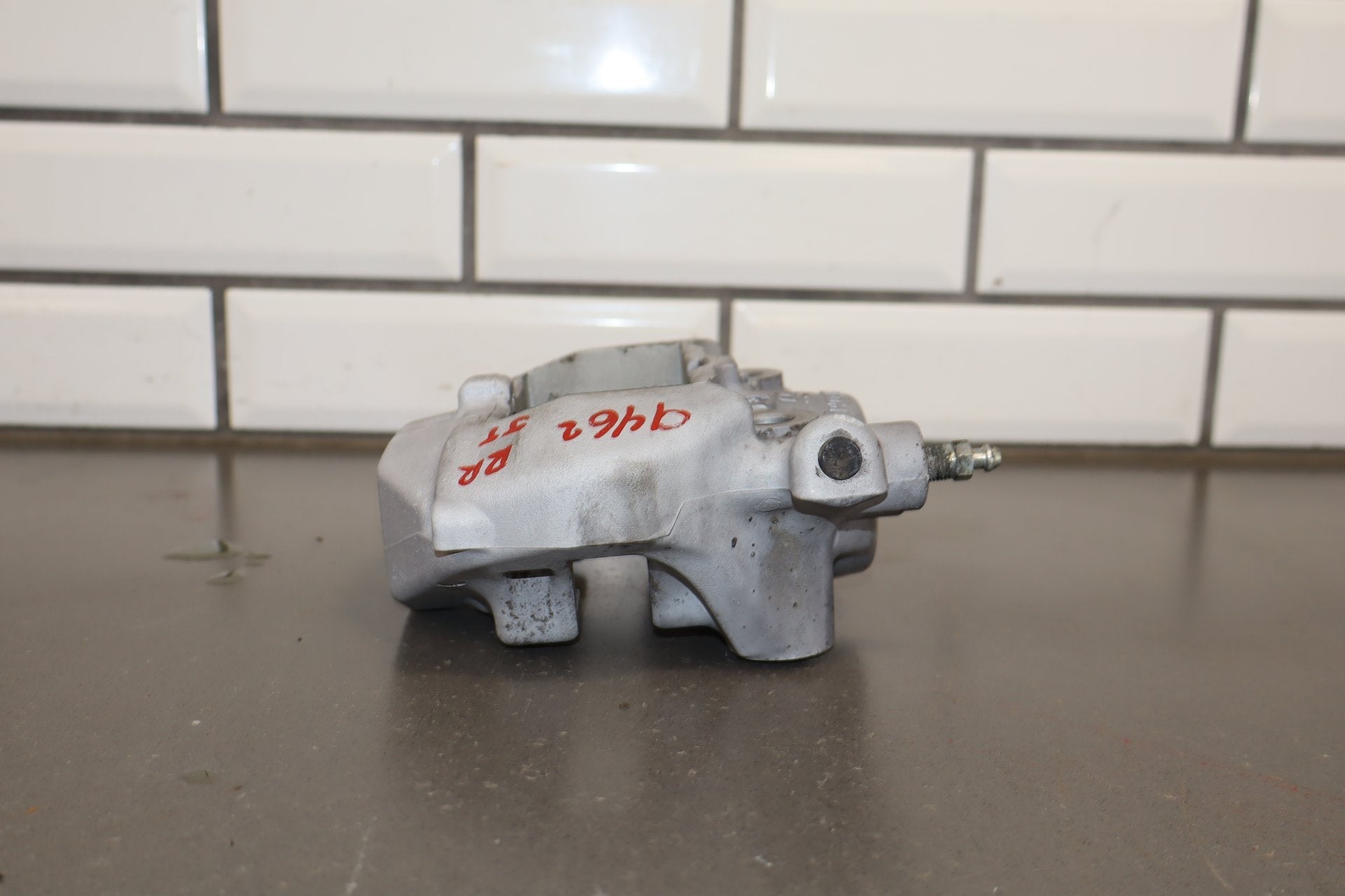 2001-2006 Lexus LS430 Pair- Rear Calipers