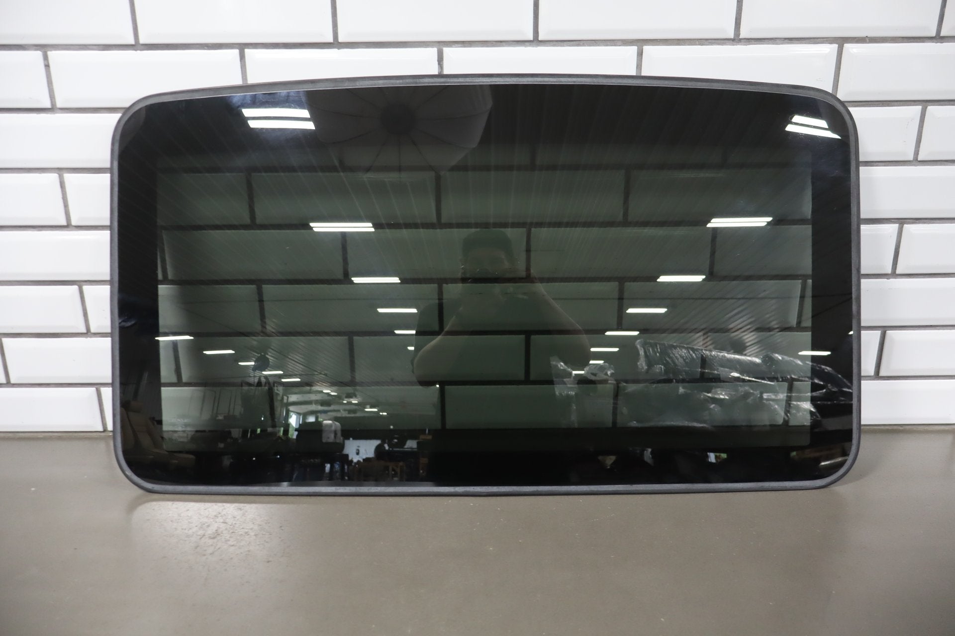 2001-2006 Lexus LS430 Sunroof Roof Glass OEM