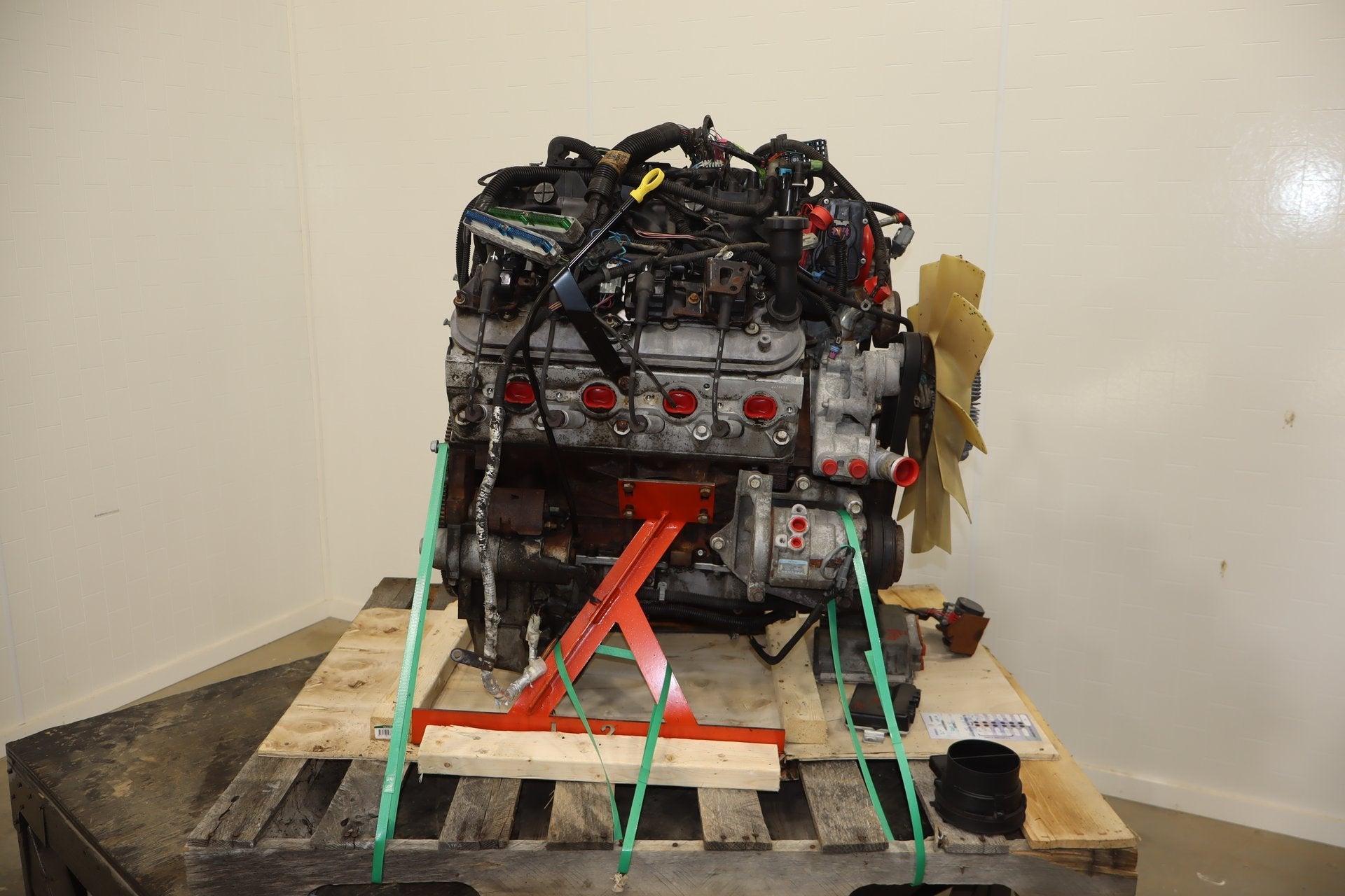 2001-2007 Chevrolet 6.0L LQ4 LSX Engine Dropout Swap W/ Accessories 186386 Miles