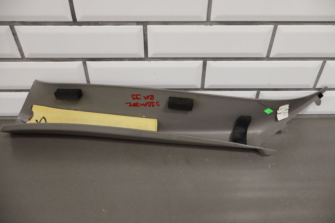 2001 - 2007 Chevy GMC Silverado Sierra GMT800 Interior A Pillar Trims Pair