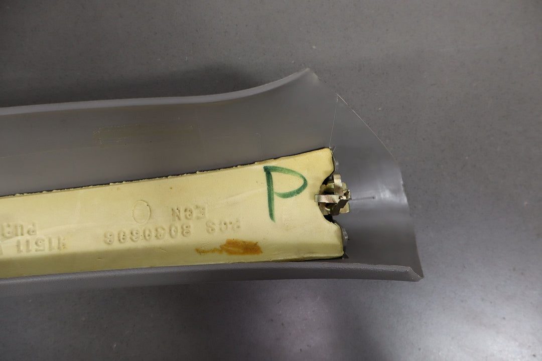 2001 - 2007 Chevy GMC Silverado Sierra GMT800 Interior A Pillar Trims Pair