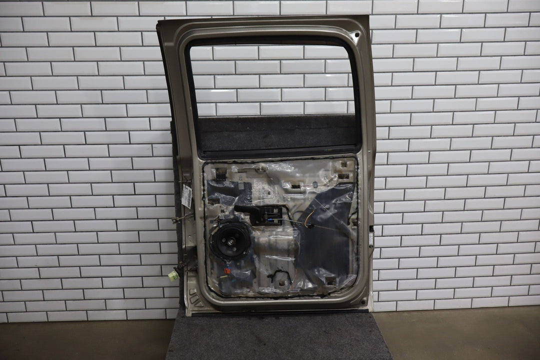 2001 - 2007 GMC Sierra Silverado 2500HD Crew Cab Right Rear Door
