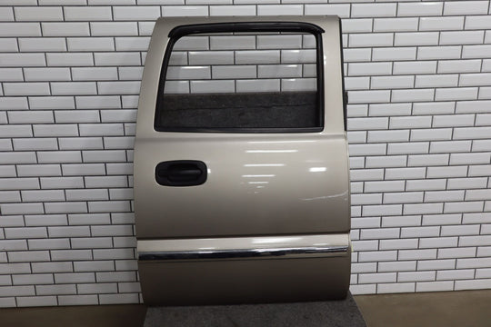 2001 - 2007 GMC Sierra Silverado 2500HD Crew Cab Right Rear Door