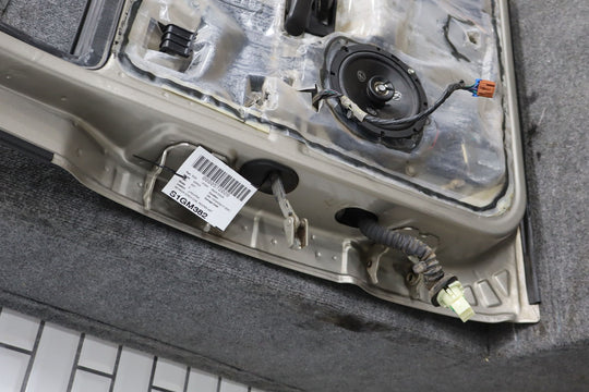 2001 - 2007 GMC Sierra Silverado 2500HD Crew Cab Right Rear Door