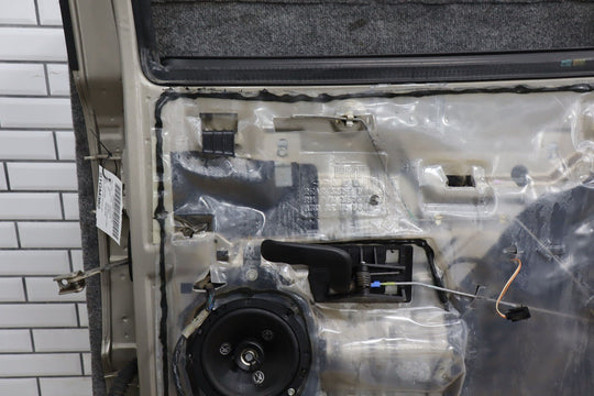 2001 - 2007 GMC Sierra Silverado 2500HD Crew Cab Right Rear Door