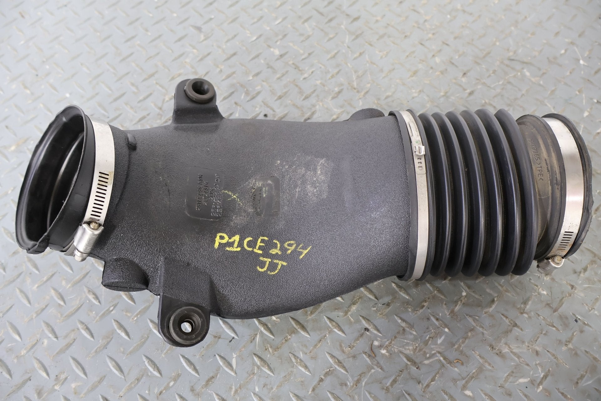 2001 Chevrolet Corvette- Air Cleaner/Box
