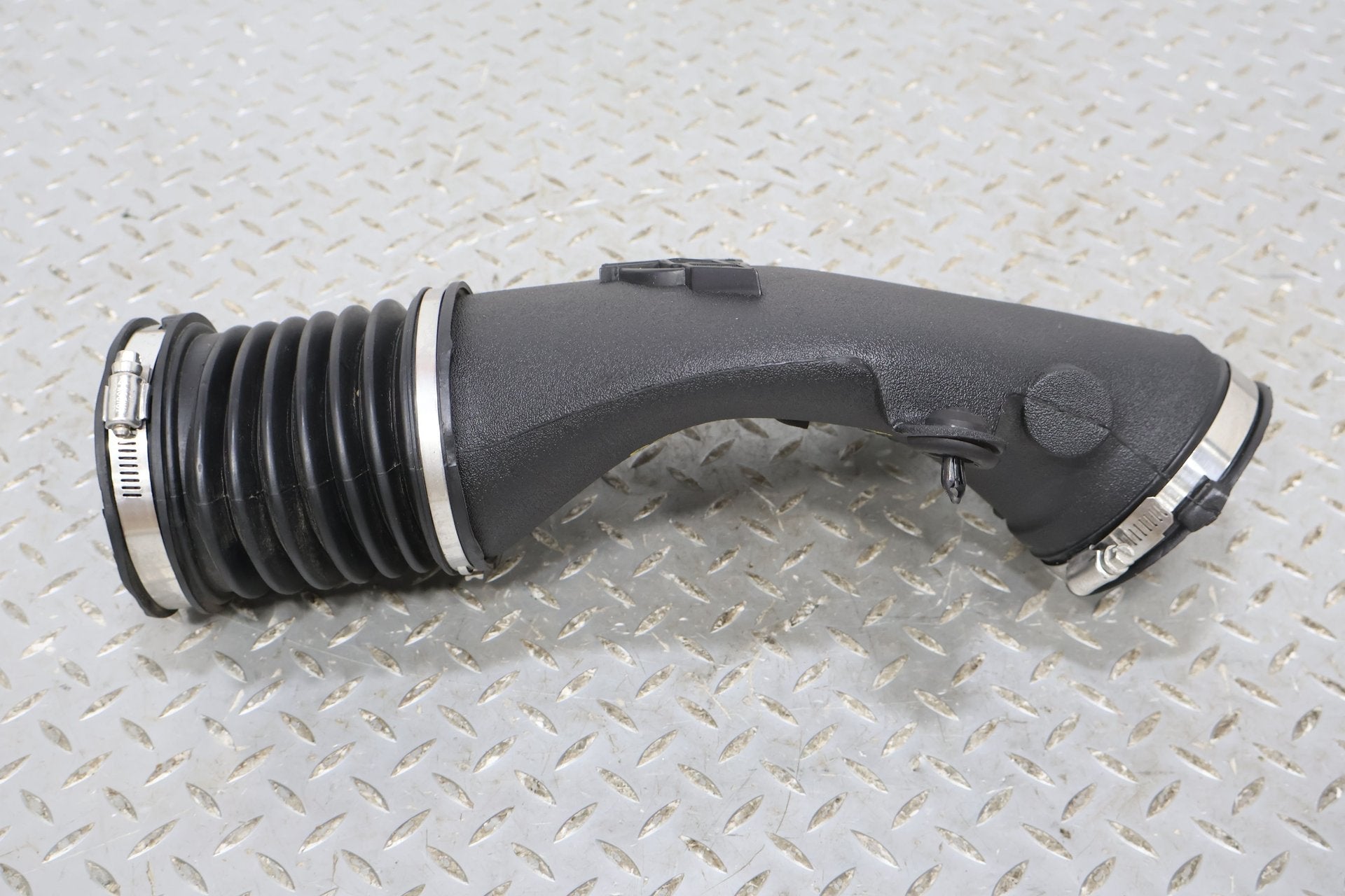 2001 Chevrolet Corvette- Air Cleaner/Box