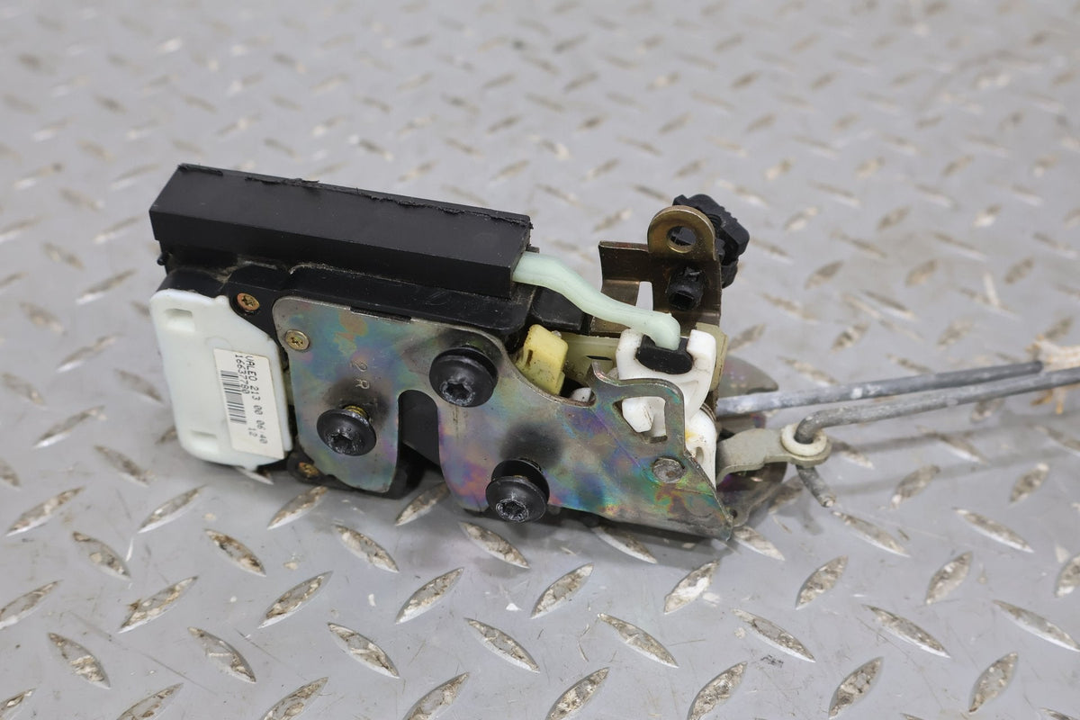 2001 Chevrolet Corvette- Right Front Door Latch