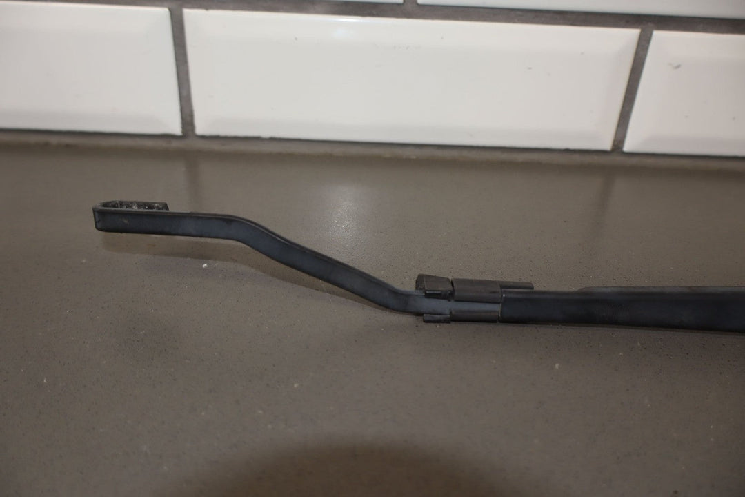 2001 Chevrolet Corvette Wiper Arm Pair