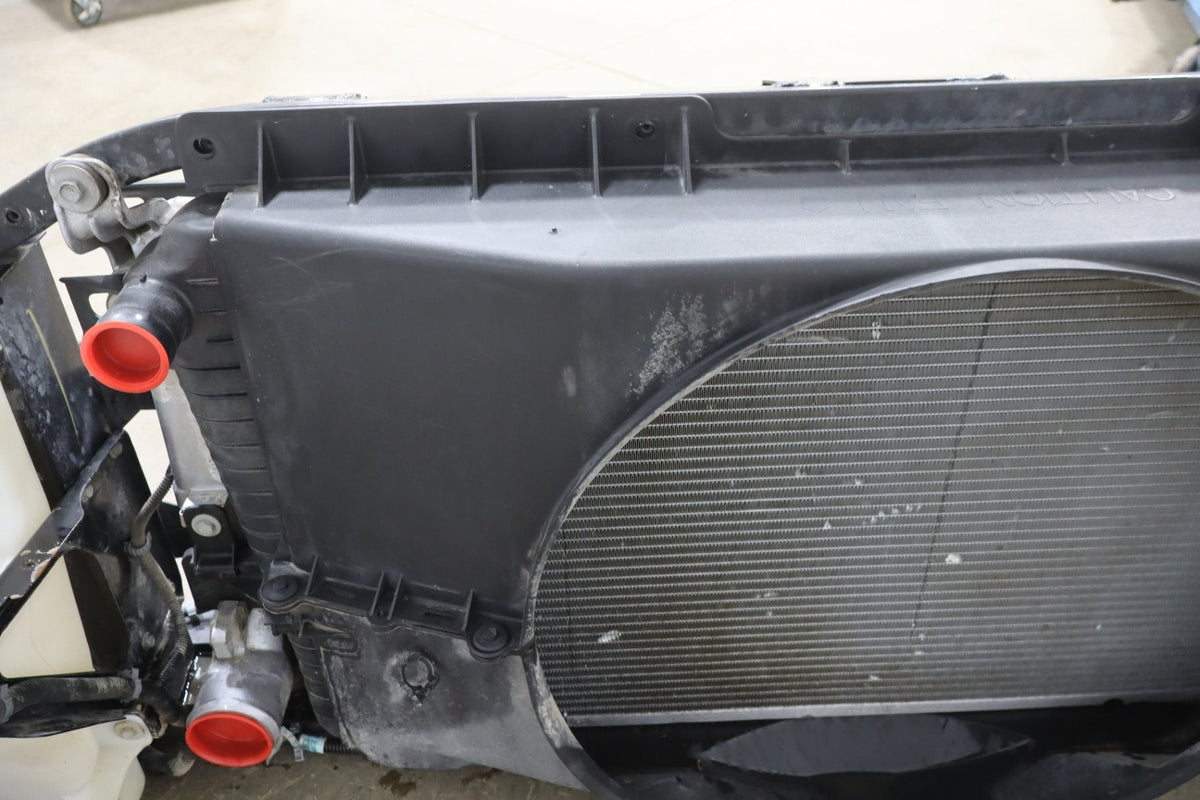 2001 Chevrolet Silverado 2500 GMT800 6.6L LB7 Diesel Radiator Core Support