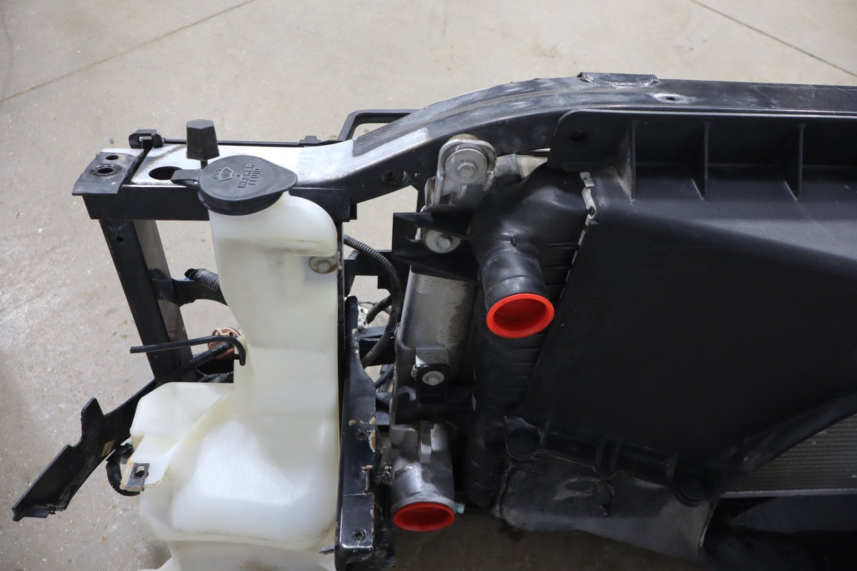 2001 Chevrolet Silverado 2500 GMT800 6.6L LB7 Diesel Radiator Core Support