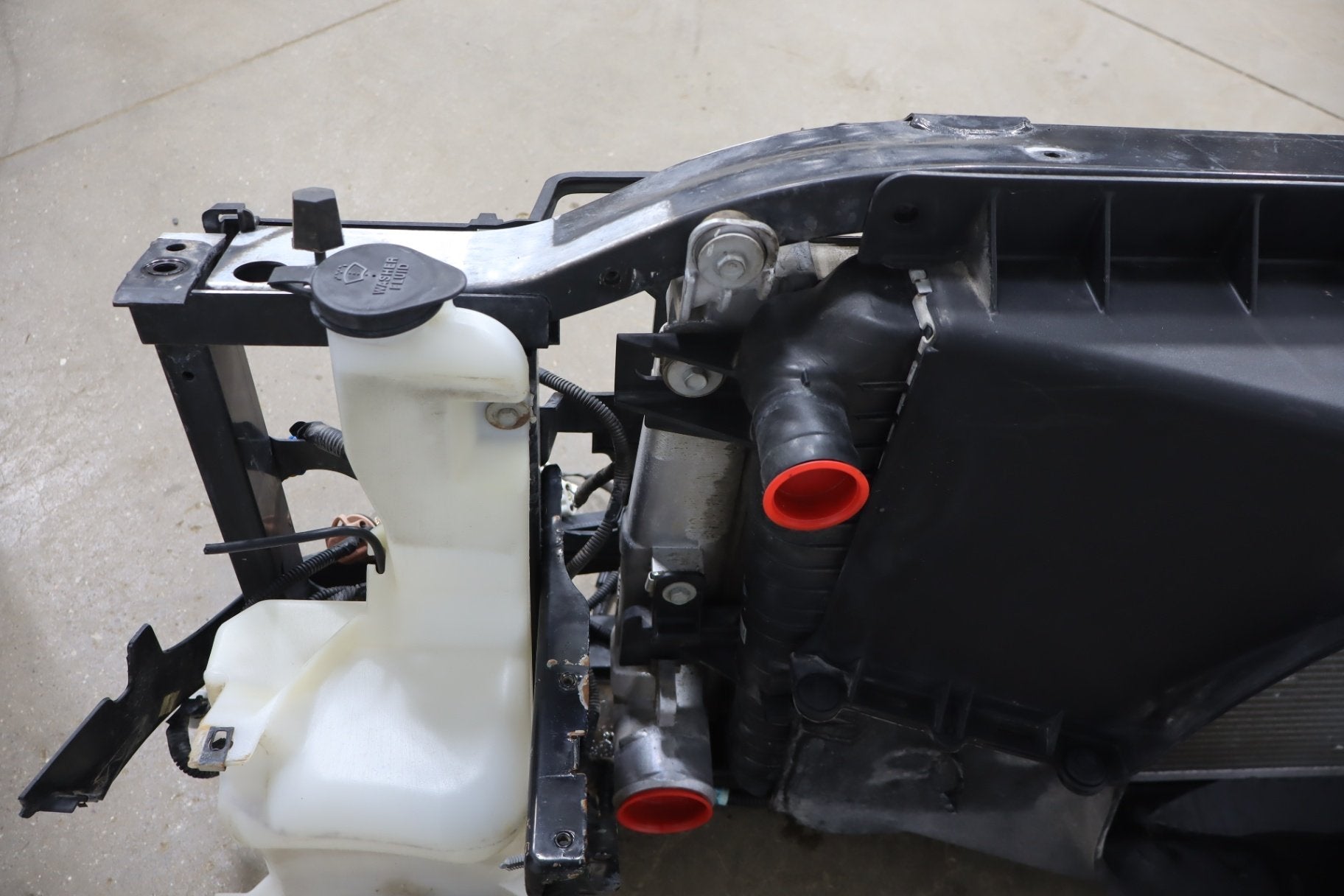 2001 Chevrolet Silverado 2500 GMT800 6.6L LB7 Diesel Radiator Core Support