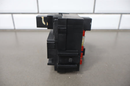 2001 Chevrolet Silverado GMT800- Cabin Fuse Box