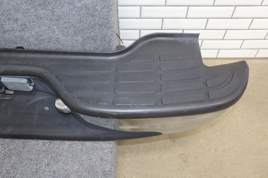 2001 Chevrolet Suburban 2500 Rear Bumper 11U
