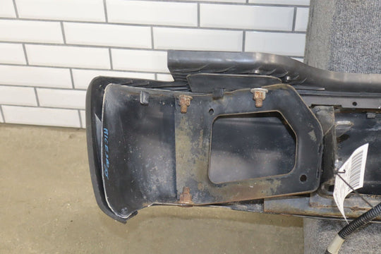 2001 Chevrolet Suburban 2500 Rear Bumper 11U