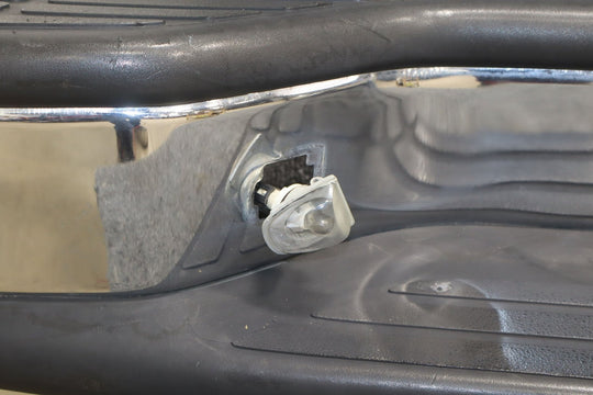 2001 Chevrolet Suburban 2500 Rear Bumper 11U