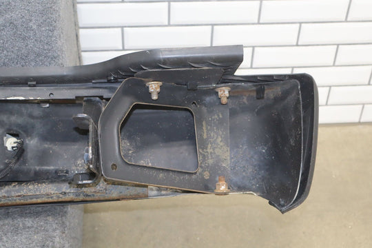 2001 Chevrolet Suburban 2500 Rear Bumper 11U