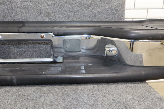 2001 Chevrolet Suburban 2500 Rear Bumper 11U