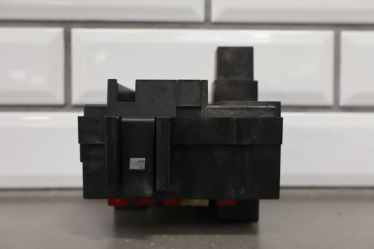 2001 Chevy Silverado 2500HD Cabin/Interior Fuse Box Assembly 15770992