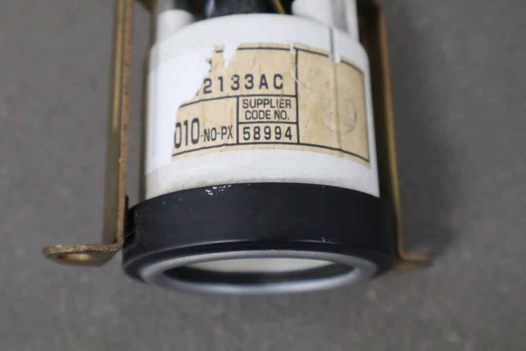 2001 Dodge Viper Oil Pressure Gauge 04642133ac OEM