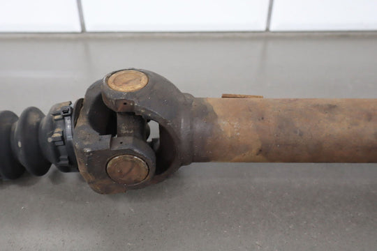 2001 GMC 2500HD 8.1L 4x4 Front Driveshaft Assembly (Auto Trans)