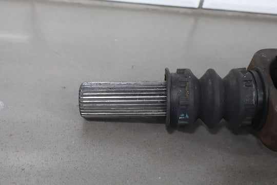 2001 GMC 2500HD 8.1L 4x4 Front Driveshaft Assembly (Auto Trans)