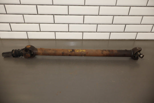 2001 GMC 2500HD 8.1L 4x4 Front Driveshaft Assembly (Auto Trans)