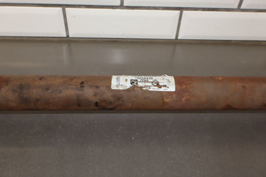 2001 GMC 2500HD 8.1L 4x4 Front Driveshaft Assembly (Auto Trans)