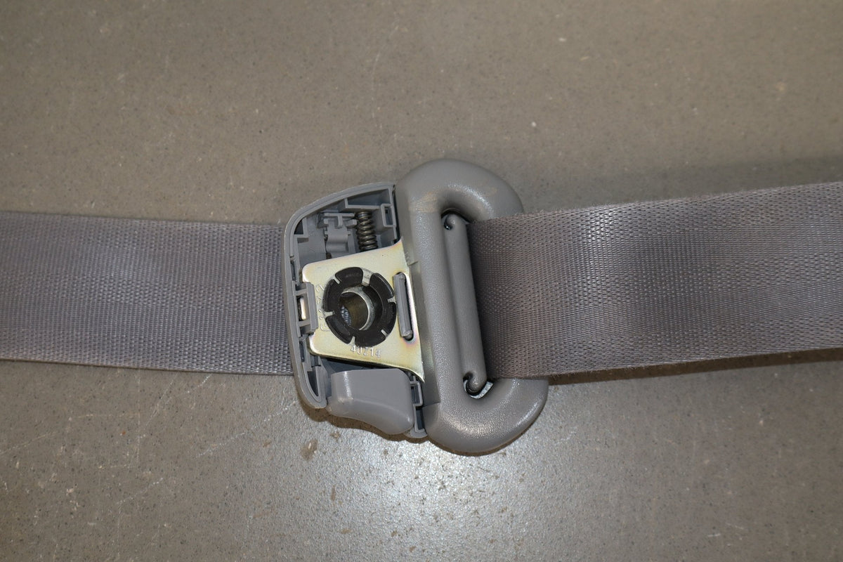 2001 Lexus LX470 Right Front Seat Belt Gray 10