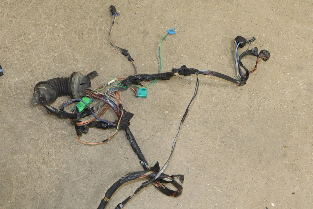 2001 Pontiac Firebird 3.8L Engine Fuse Box